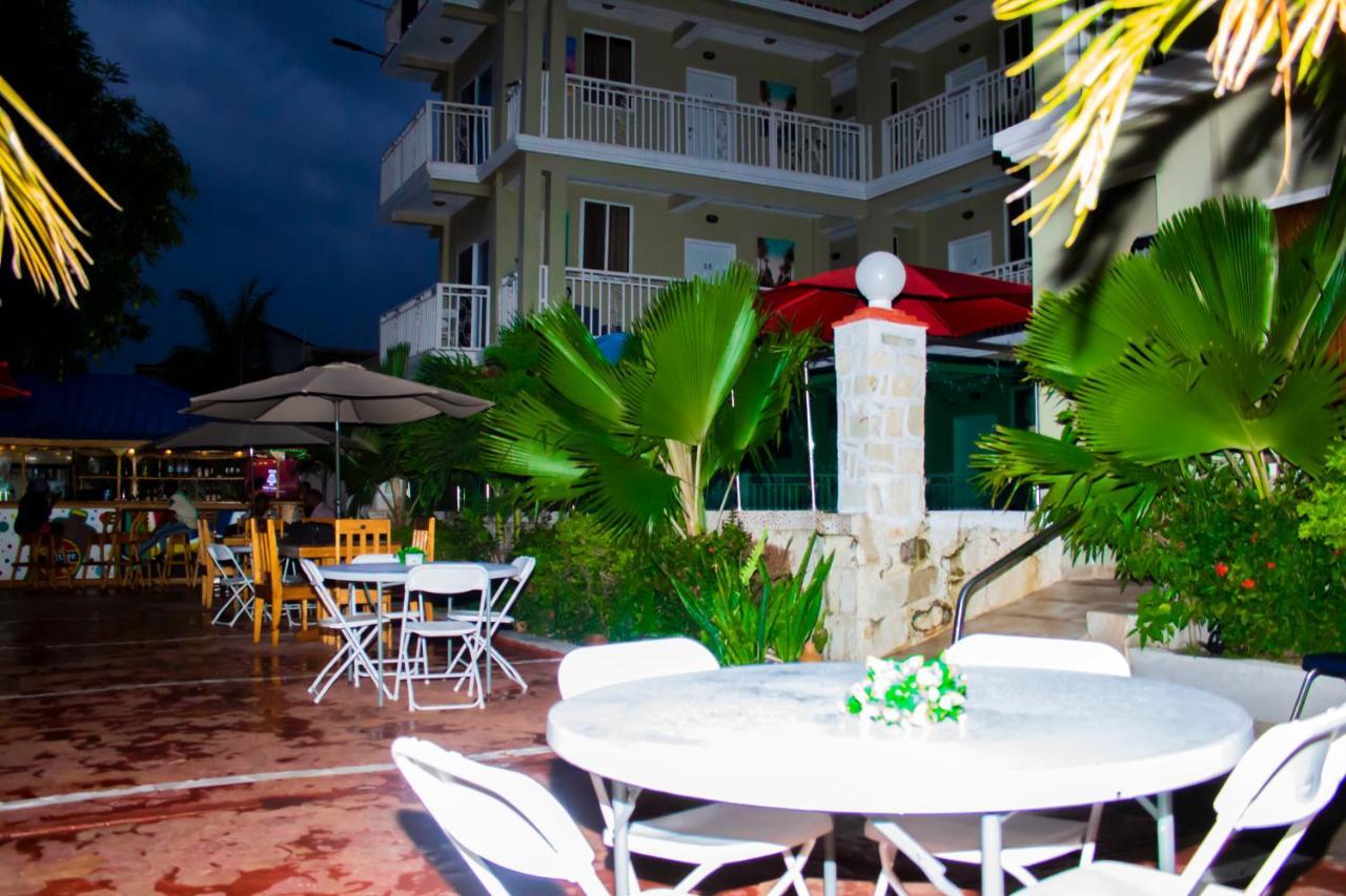 Three Kings Hotel Vertieres ภายนอก รูปภาพ