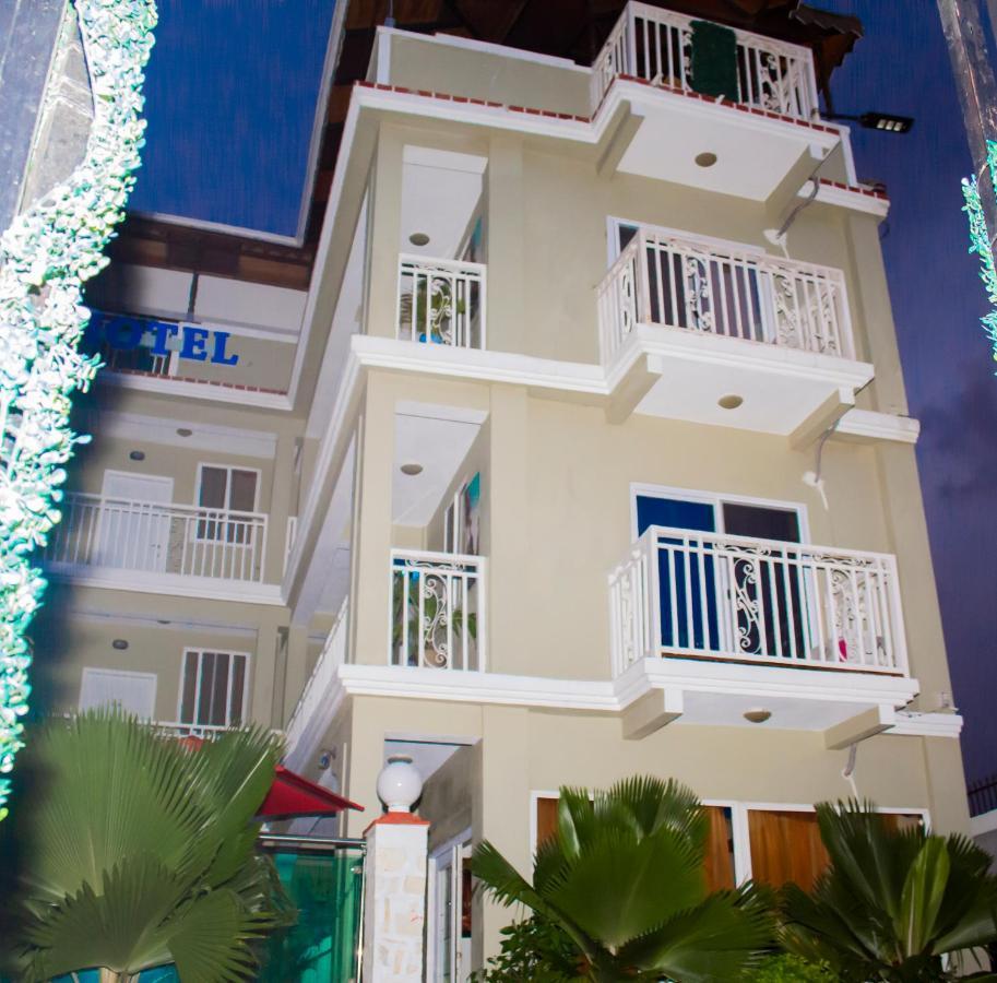 Three Kings Hotel Vertieres ภายนอก รูปภาพ