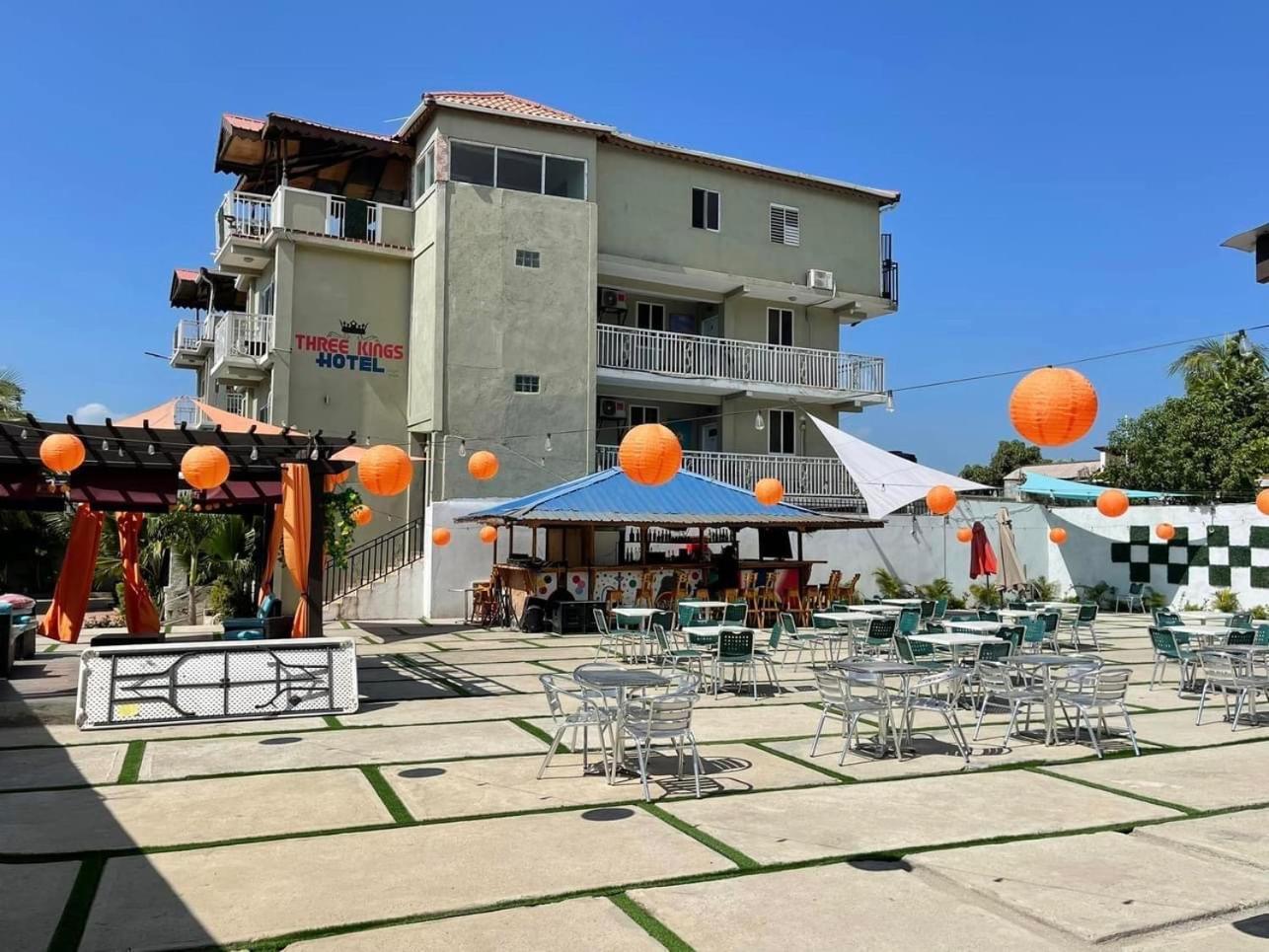 Three Kings Hotel Vertieres ภายนอก รูปภาพ
